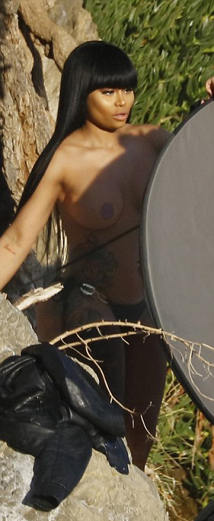 HOT Blac Chyna Nude Tits On L