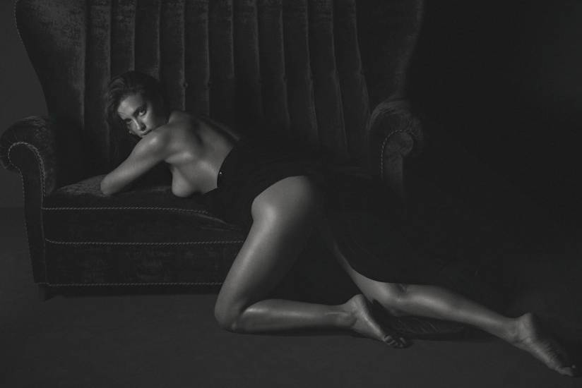 Irina Shayk naked ass and sideboob