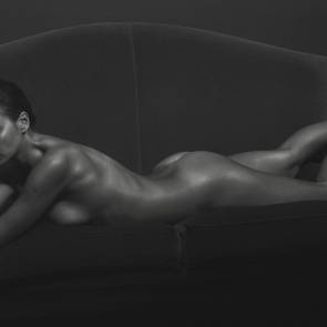 Irina Shayk nude completely on sofa