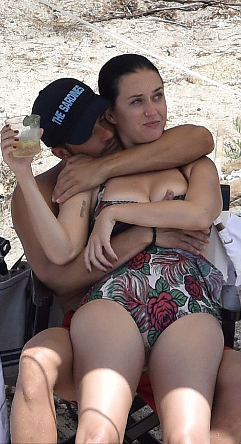 Katy Perry Touchy With Orlando Bloom New Pics