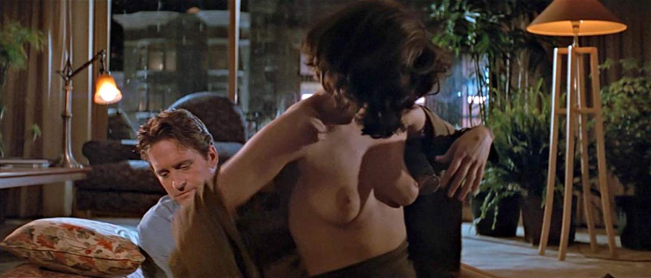 Jeanne Tripplehorn nude sex scene.