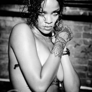 Rihanna Naked Leaks and PORN Sex Tape [2021 NEWS] 16