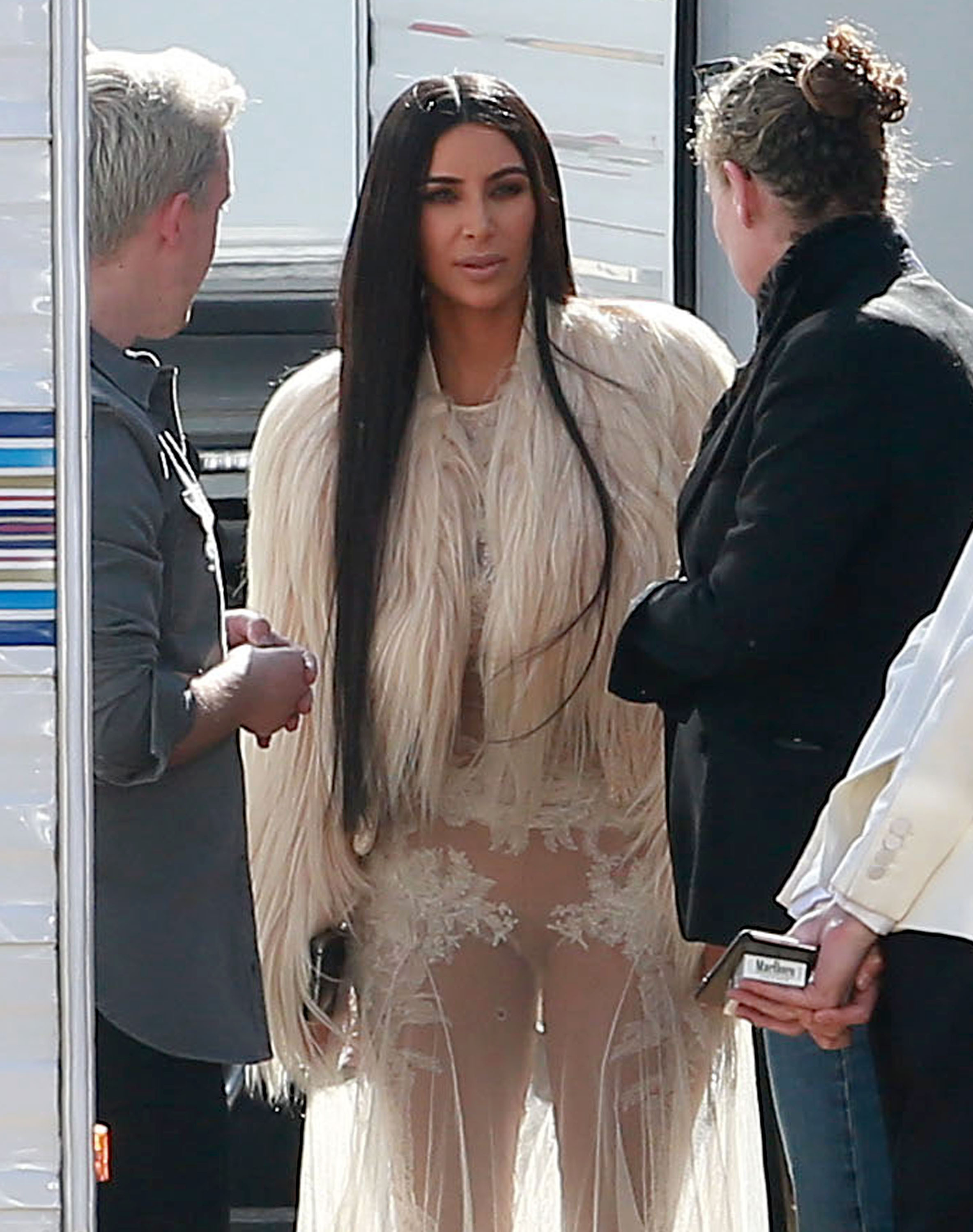 2369px x 3000px - Kim Kardashian See Through On Movie Set - Scandal Planet