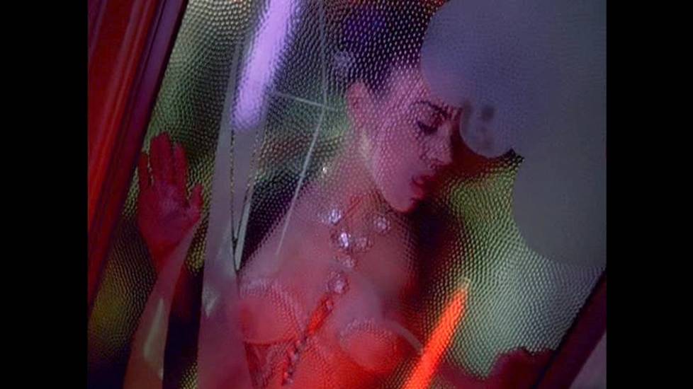 Alyssa Milano Nude Boobs And Fucking In Poison Ivy 2 Movie