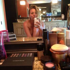 Kaley Cuoco nude selfie