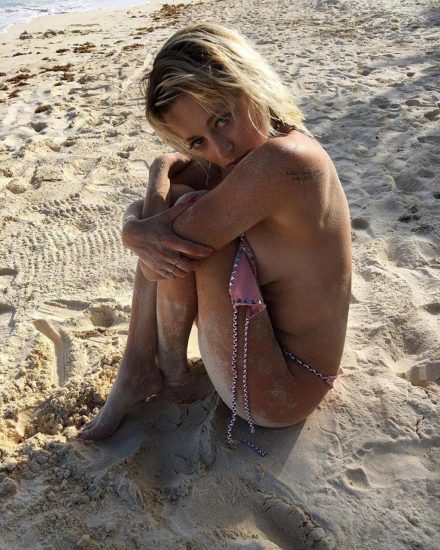 Caroline Vreeland Nude Pics and LEAKED Drunk Porn in 2020 12