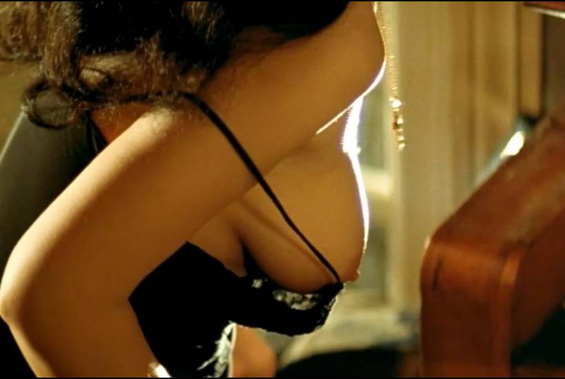 Monica Bellucci Nude Sexy Boobs In Malena Movie Free Video