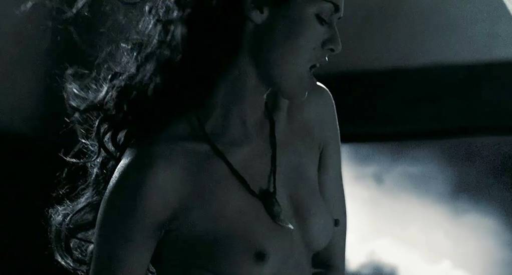 Lena Headey Nude Sex Scene In 300 Movie Free Video