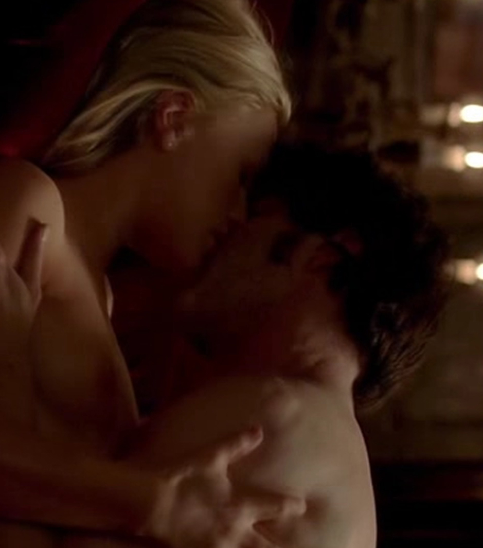 Anna Paquin Nude Sex Scene In True Blood Series.