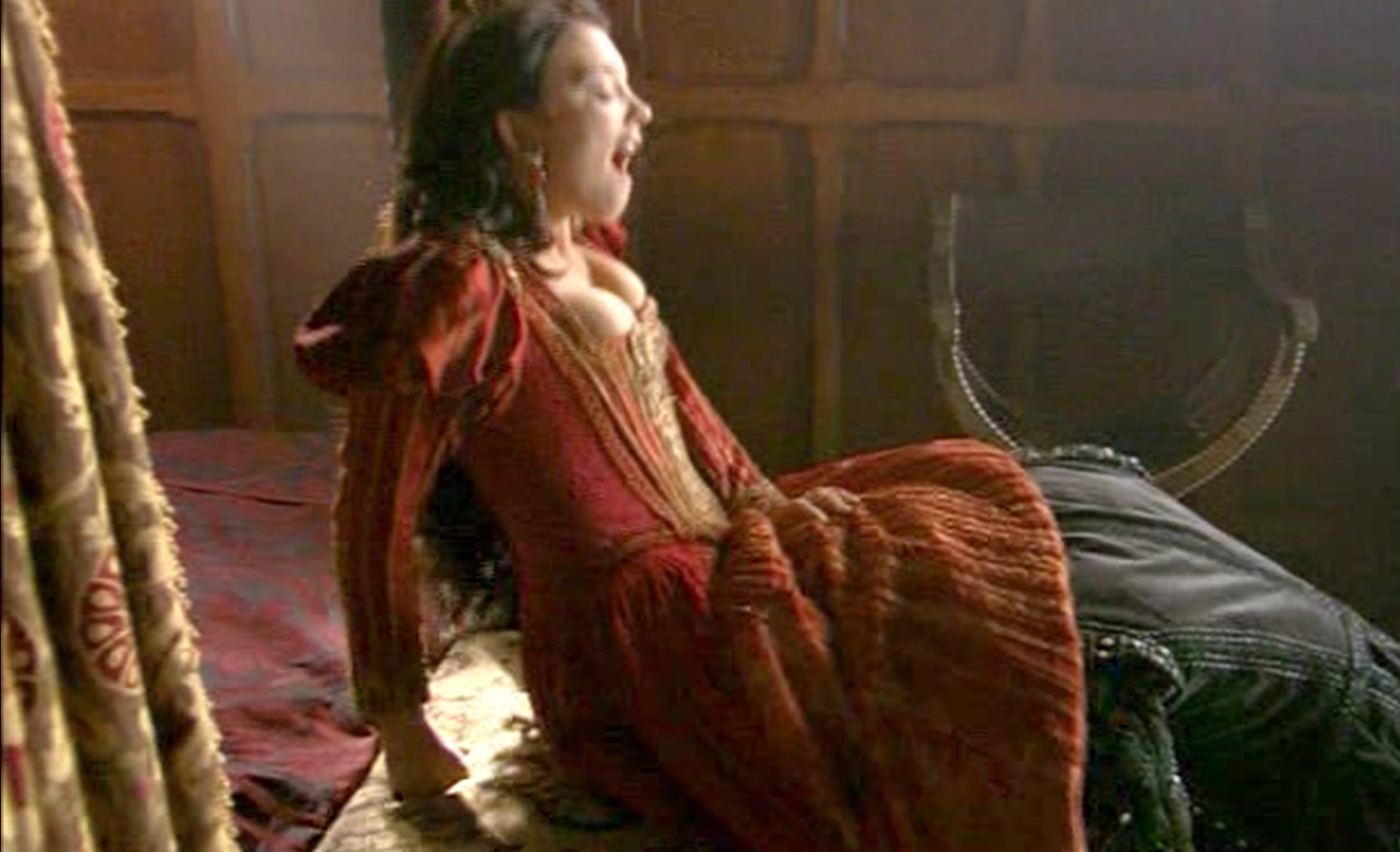 Natalie Dormer Nude Boobs In The Tudors Series Free Video