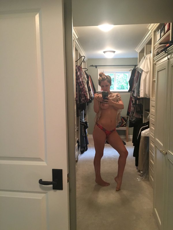 05-Katharine-McPhee-Leaked-nude.jpg