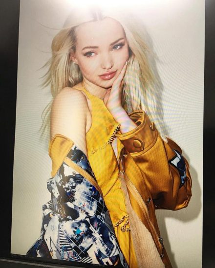 Dove Cameron Nude LEAKED Snapchat Pics & Sex Tape 147