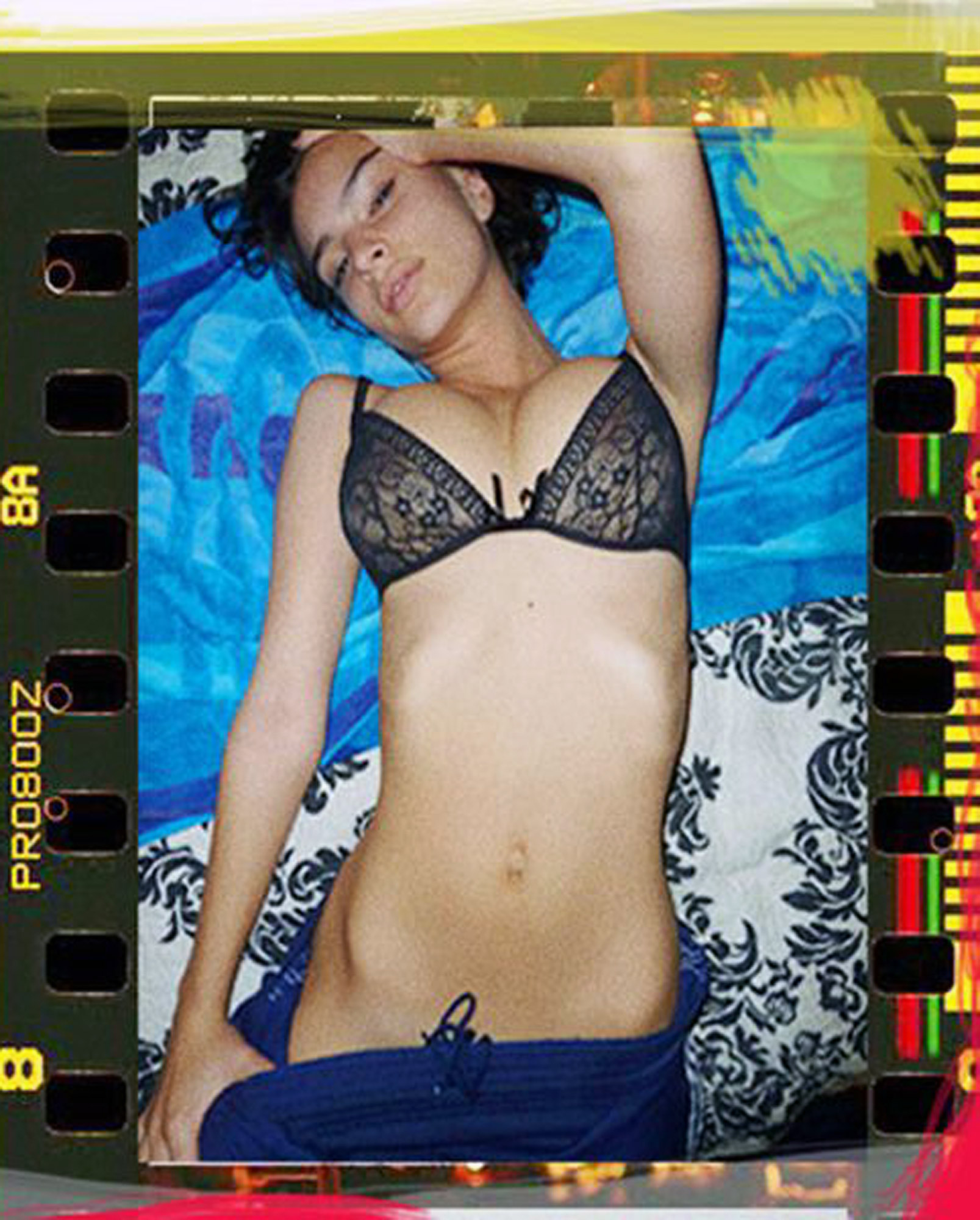 Emily Ratajkowski Topless Posing Scandal Planet