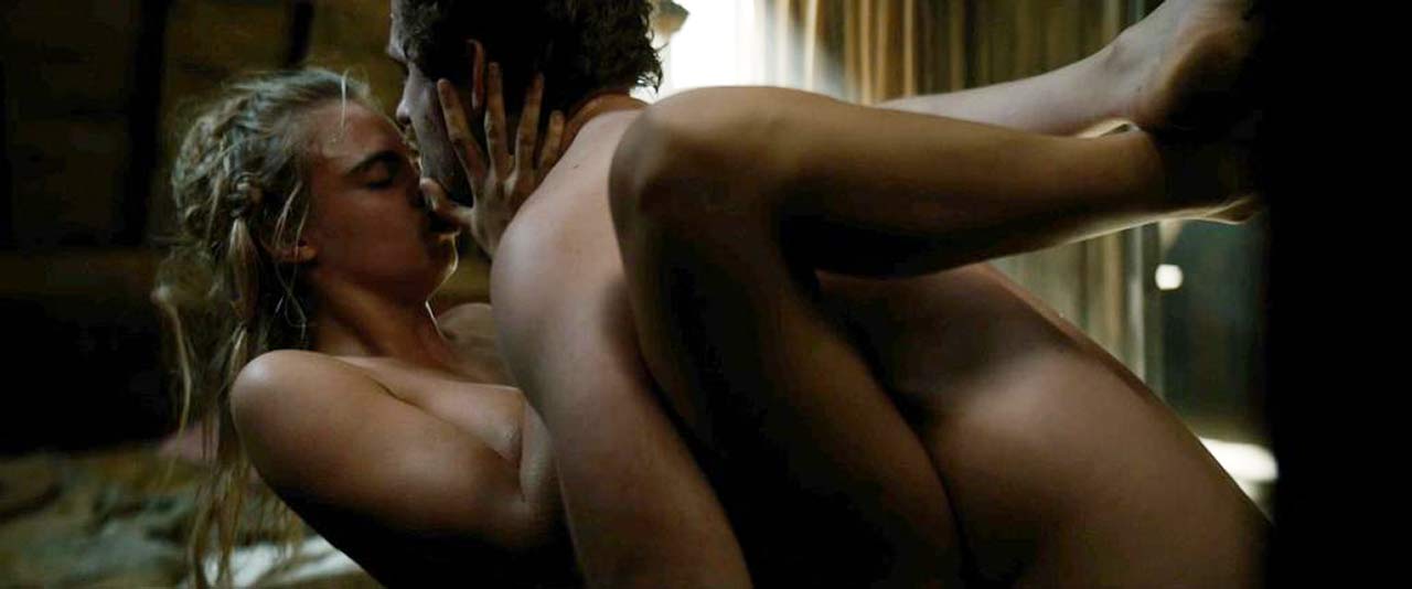 Cara Delevingne Nude LEAKED Pics Topless Sex Scenes Kartrashian