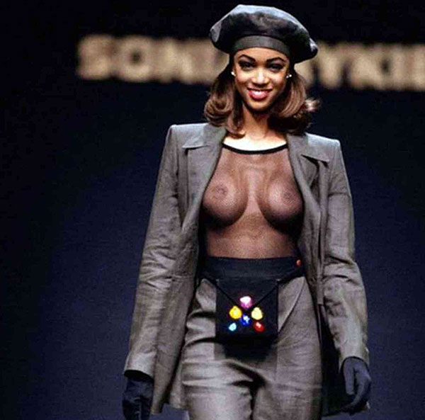 Tyra Banks Topless