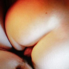 Sarah Hyland Nude Leaked Pics & Porn Video 13