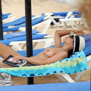 Roxanne Pallett Getting Tan Topless In Cyprus Scandal Planet