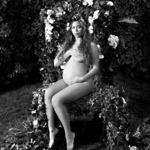 Beyonce Nude and Hot Pics & Leaked Porn Video [2021] 9