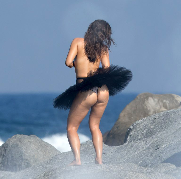 Myla Dalbesio Nude And Topless Ultimate Collection Scandal Planet