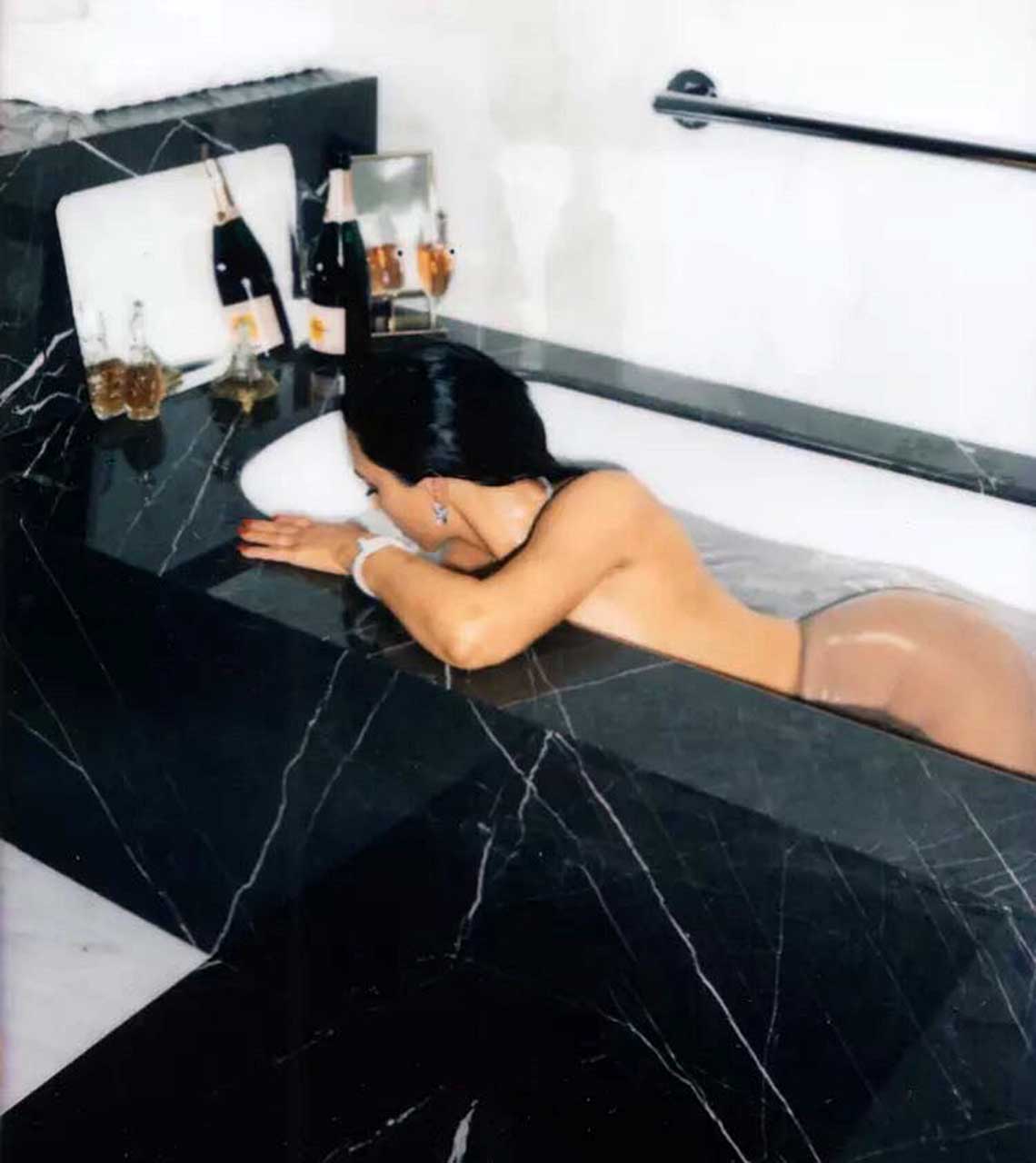 Kim Kardashian West Topless And Naked In Bathtub For Vogue Mexico October 2017 Scandal Planet