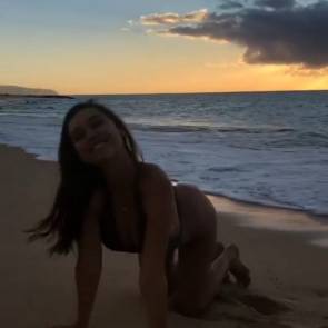 Alexis Ren Nude LEAKED Pics and SnapChat Private Porn 15
