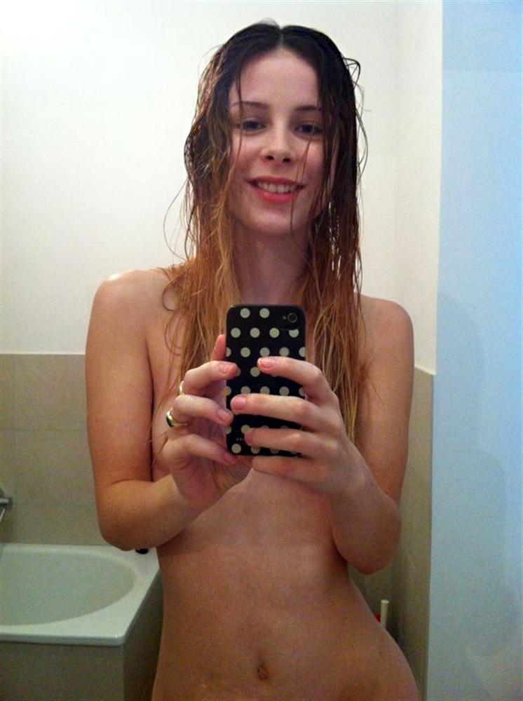 Lena Meyer Landrut nude leaked pics.