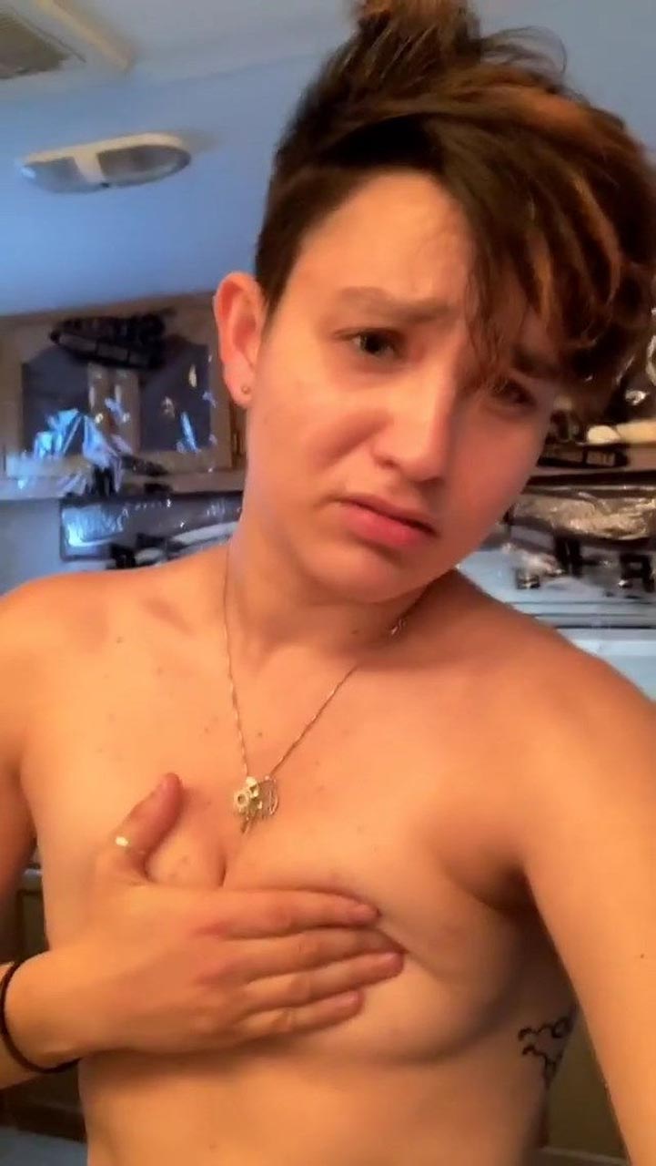 Bex Taylor-Klaus Nude Leaked Photos.