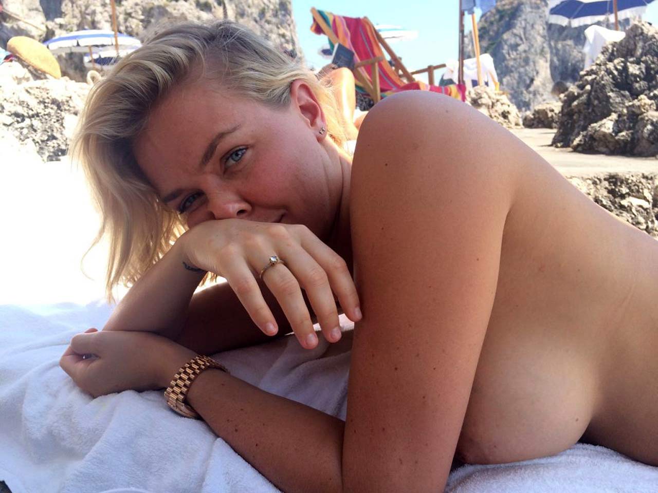 Lara Bingle Nude Topless Leaked Photos Scandal Planet The Best