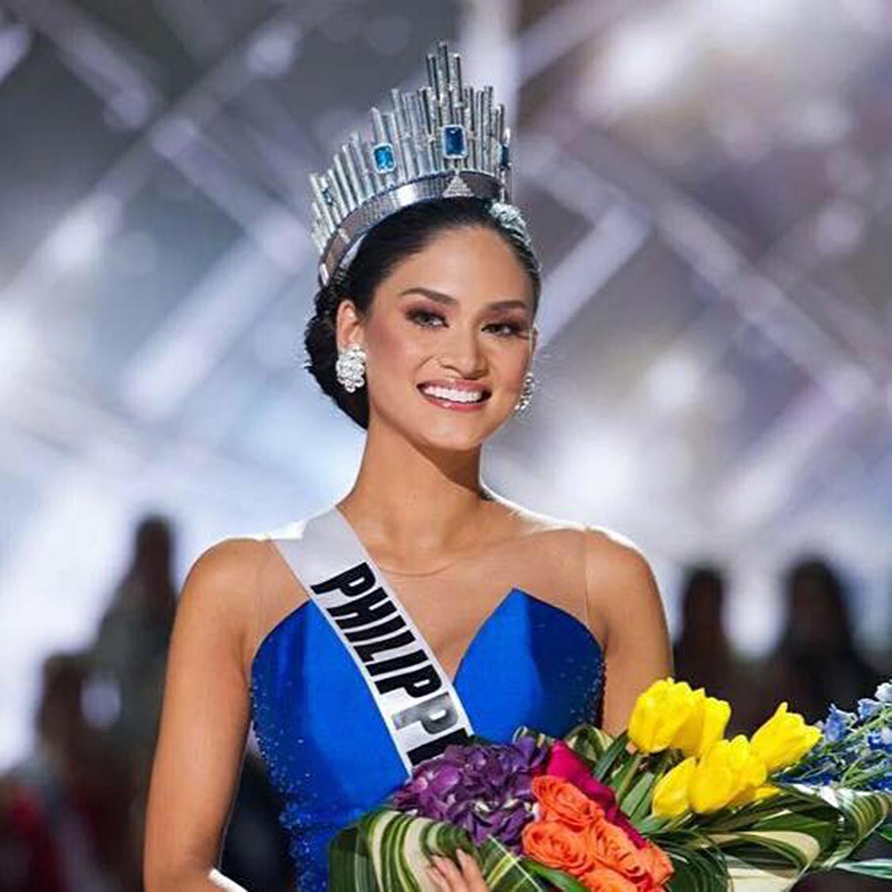 Miss Universe Pia Wurtzbach Almost Nude Shows Her Body In 