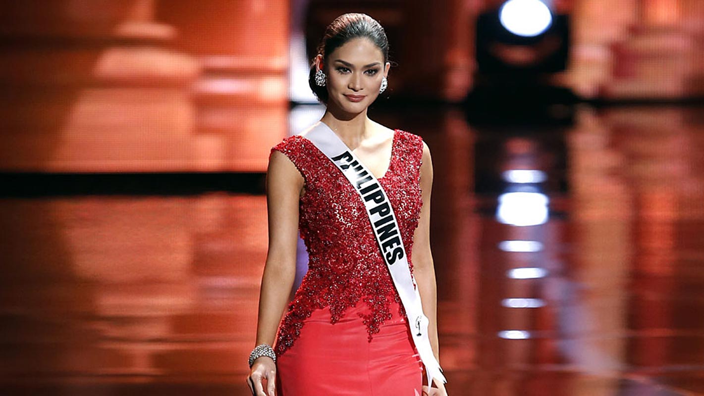 1421px x 800px - Miss Universe Pia Wurtzbach Almost Nude Shows Her Body In Bikini! - Scandal  Planet