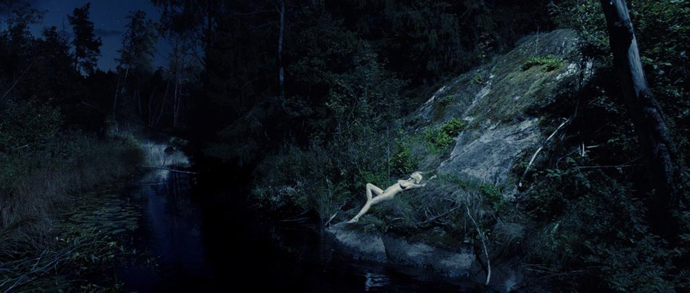Kirsten Dunst Nude LEAKED Pics & Naked Sex Scenes 15