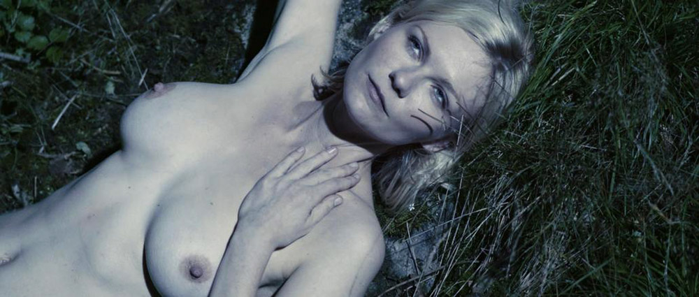 Kirsten Dunst naked scene