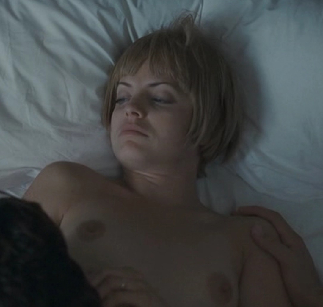 Mena suvari naked