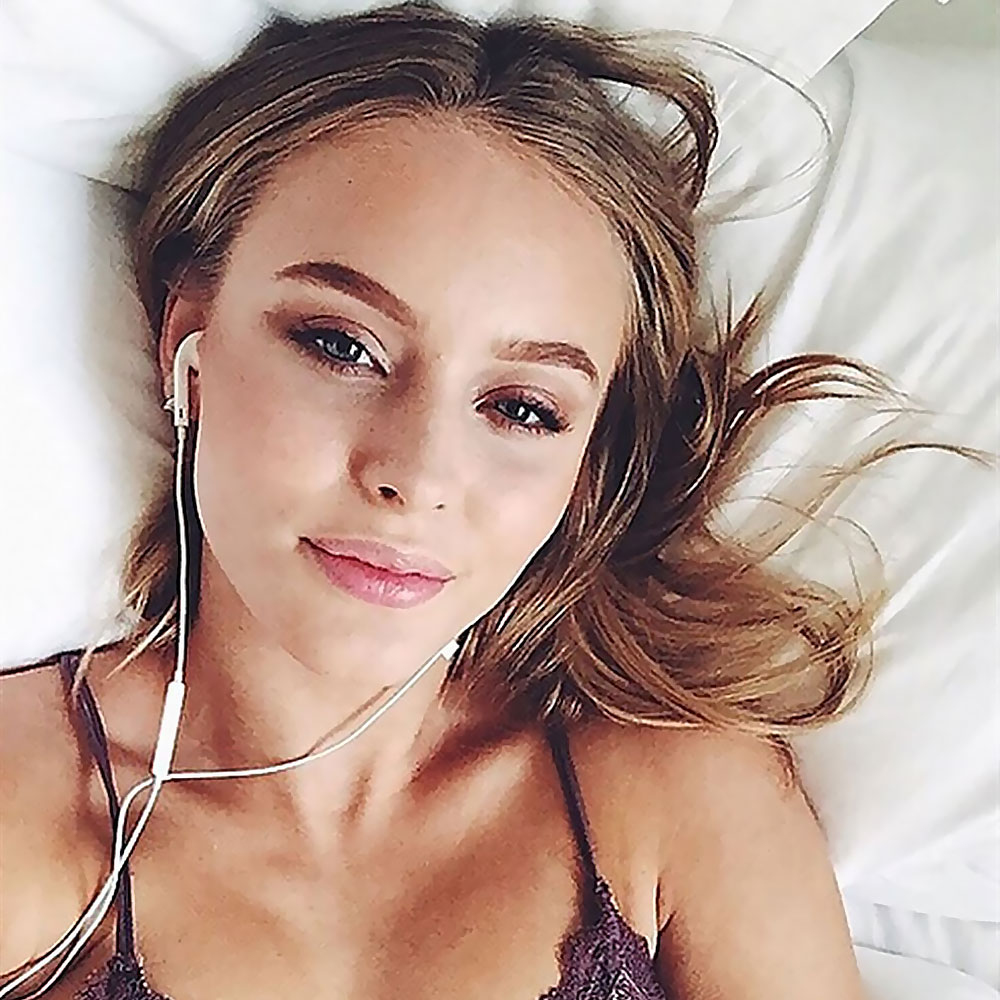 Zara Larsson Lives Lush Life — Too Many Private Nude Pics For Her Age Scandal Planet