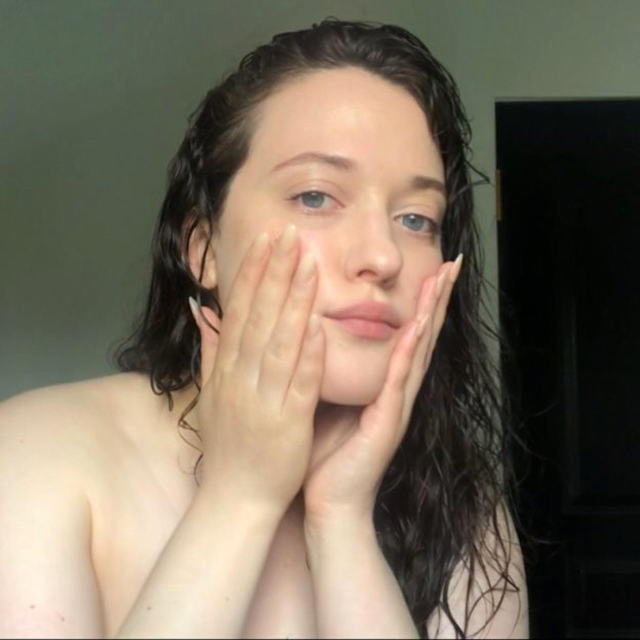 Kat Dennings Nude Leaked Photos.