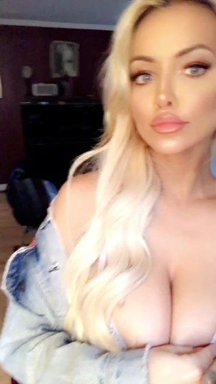 Lindsey Pelas Nude And Topless Leaked Pics And Porn Video 6415
