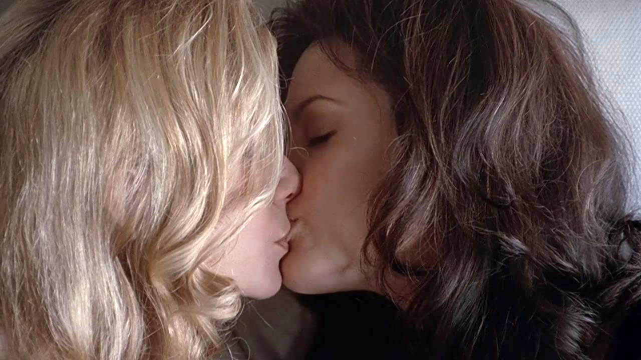 Angelina Jolie Lesbian Kiss With Elizabeth Mitchell Sexy Scene In Gia Movie  Scandal Planet 91980 | Hot Sex Picture