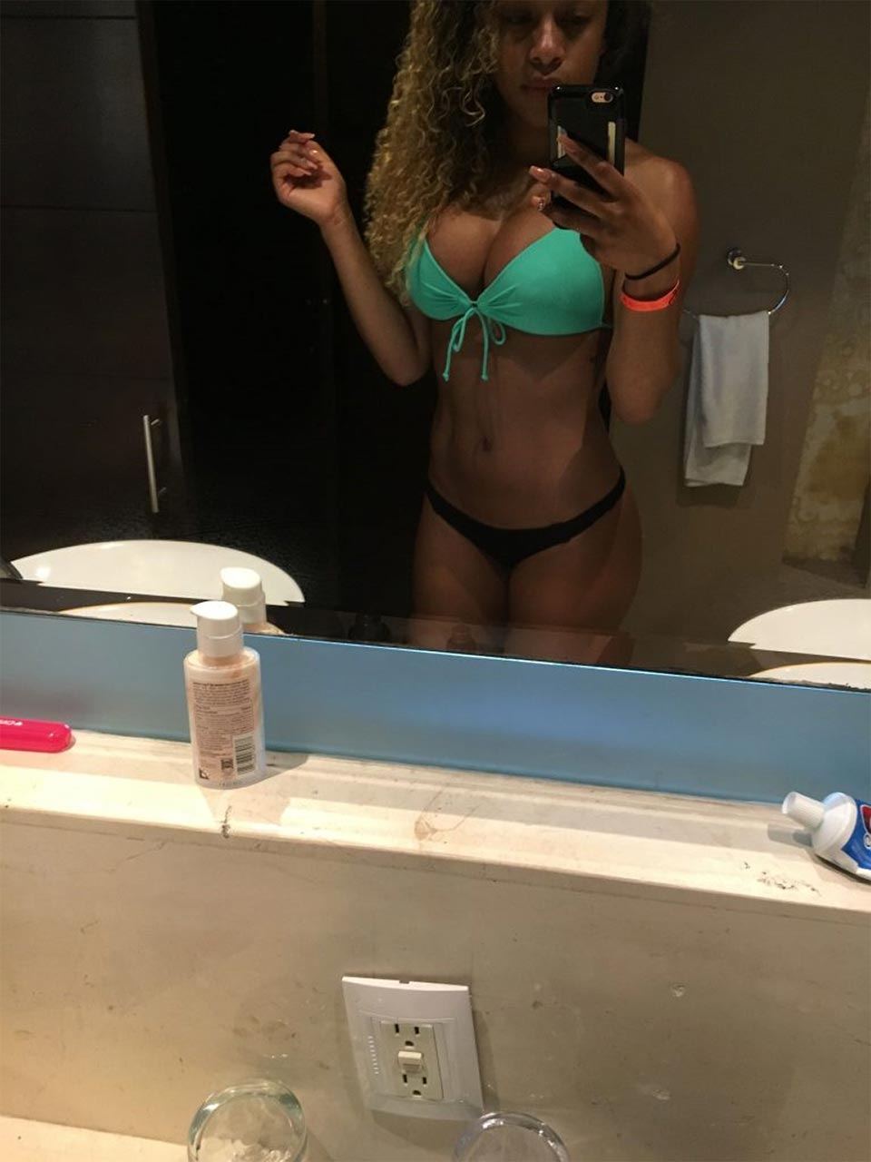 Joseann Offerman Aka Jojo Wwe Leaked Nude Photos