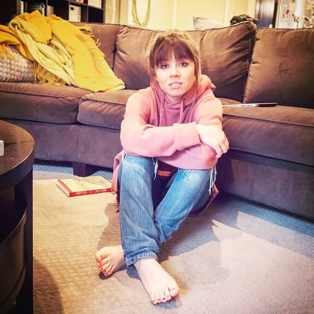 Jennette Mccurdy Nude Leaked Feet Photos And Porn