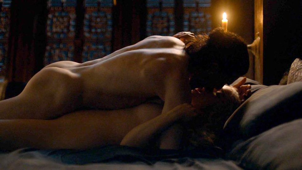 Emilia Clarke Nude Pics and Naked in Sex Scenes 27