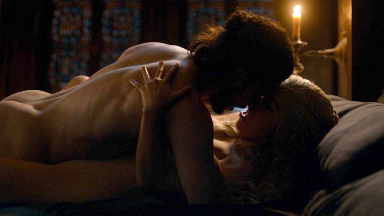 Emilia Clarke Nude Sex Scene From Game Of Thrones Series