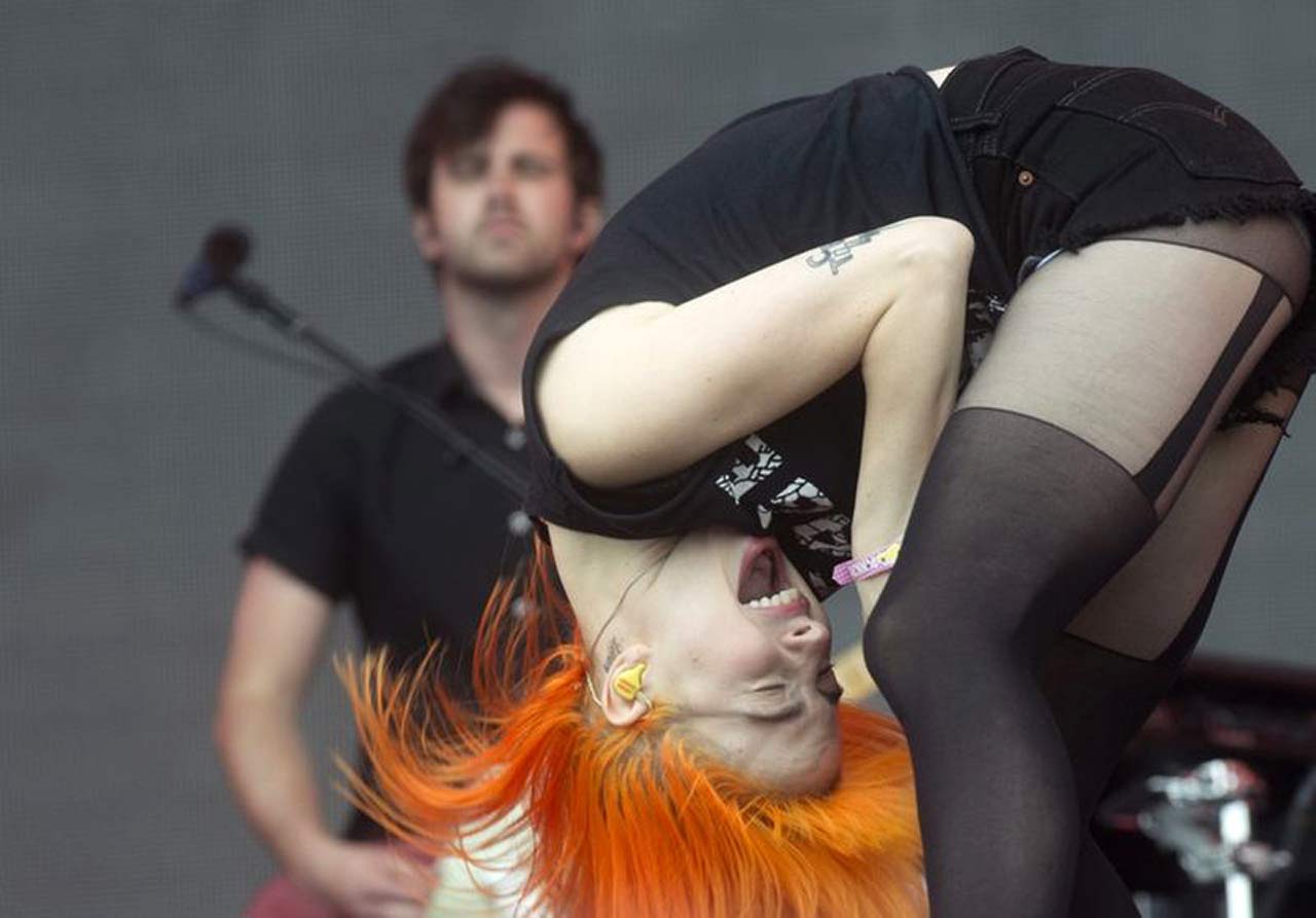 Singer Hayley Williams Leaked Nude Pic — Red Head Slut Is Topless