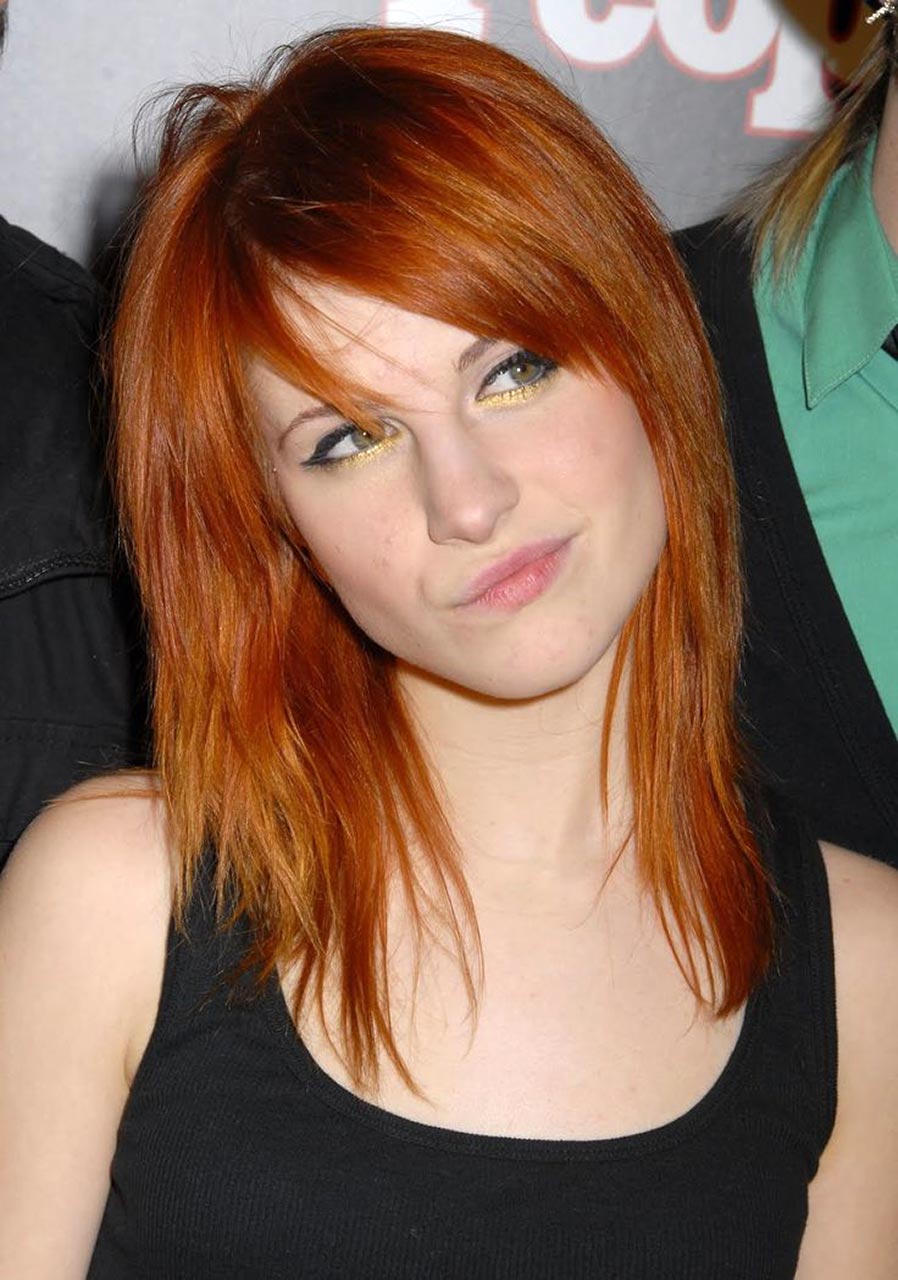 Singer Hayley Williams Leaked Nude Pic Red Head Slut Is The Best