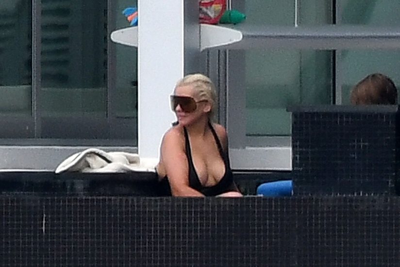 Christina Aguilera Nude LEAKED Pics & Topless Videos 854