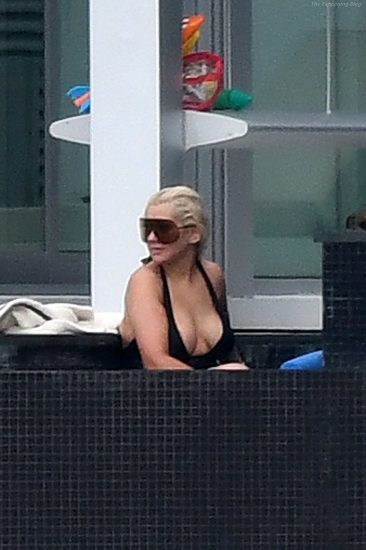 Christina Aguilera Nude LEAKED Pics & Topless Videos 869
