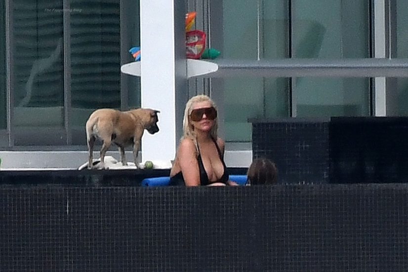 Christina Aguilera Nude LEAKED Pics & Topless Videos 79