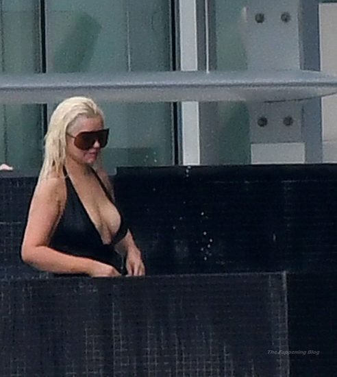 Christina Aguilera Nude LEAKED Pics & Topless Videos 96