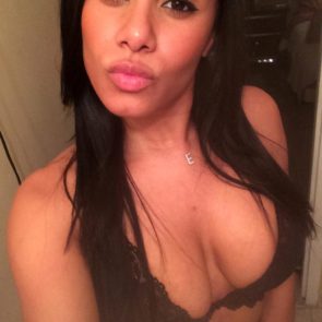 01-Emmaly-Lugo-Nude-Leaked