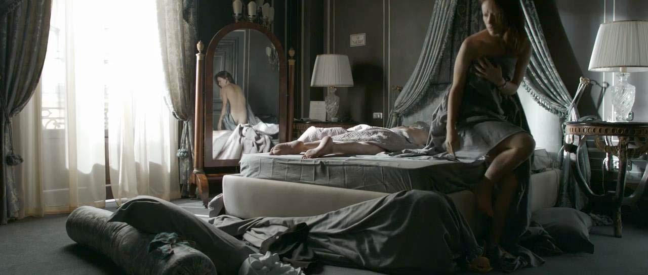 Olivia Wilde Nude Butt In Third Person Movie Scandal