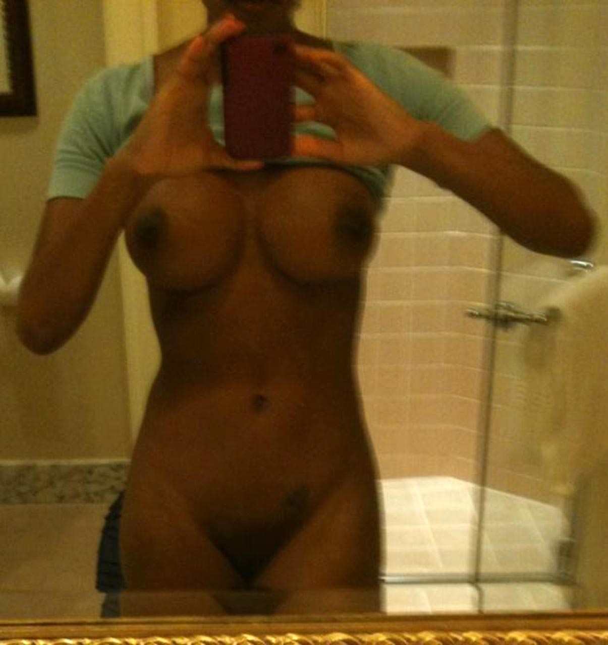 Ebony Wrestler Brandi Rhodes Nude Private Pics